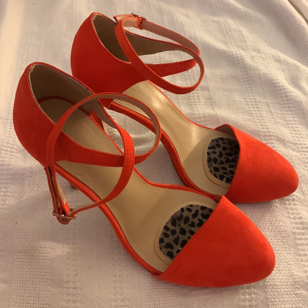 Zara Basic Suede Heels
